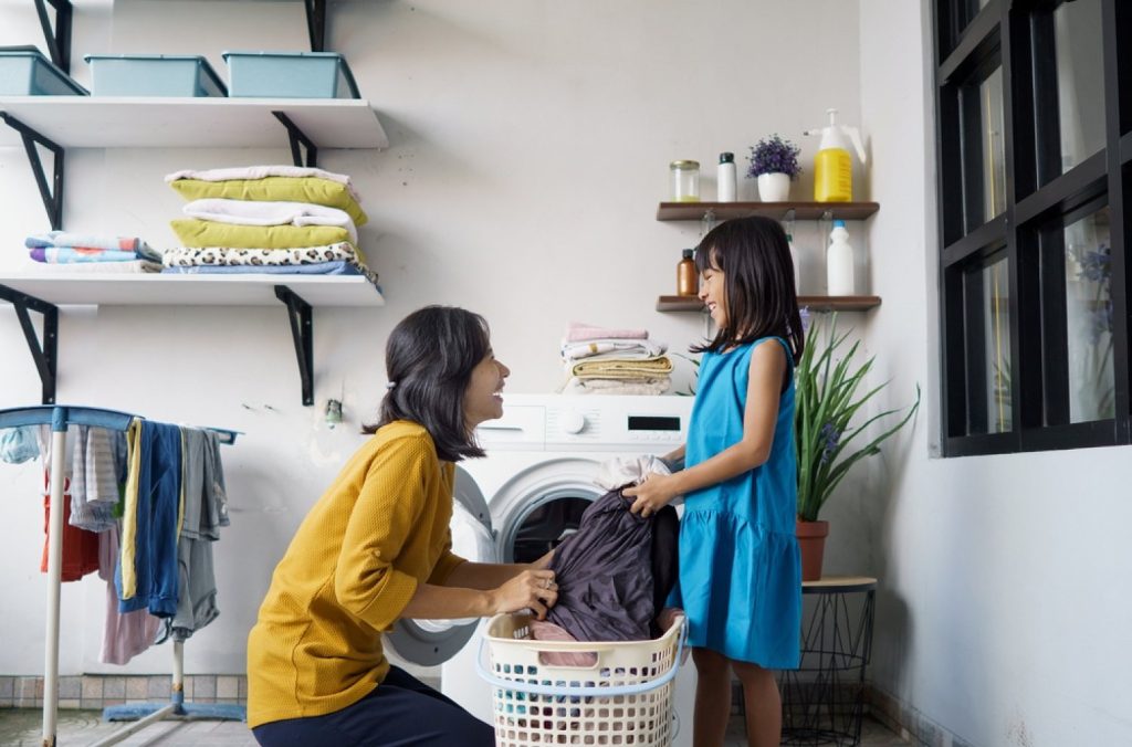 making_division_children_chores